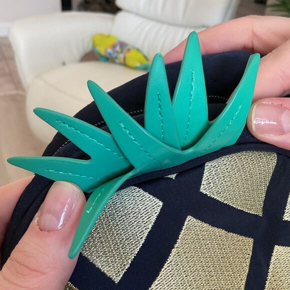 Vera Bradley Womens Pineapple Mini Blue Classic Backpack - Picture 6 of 9